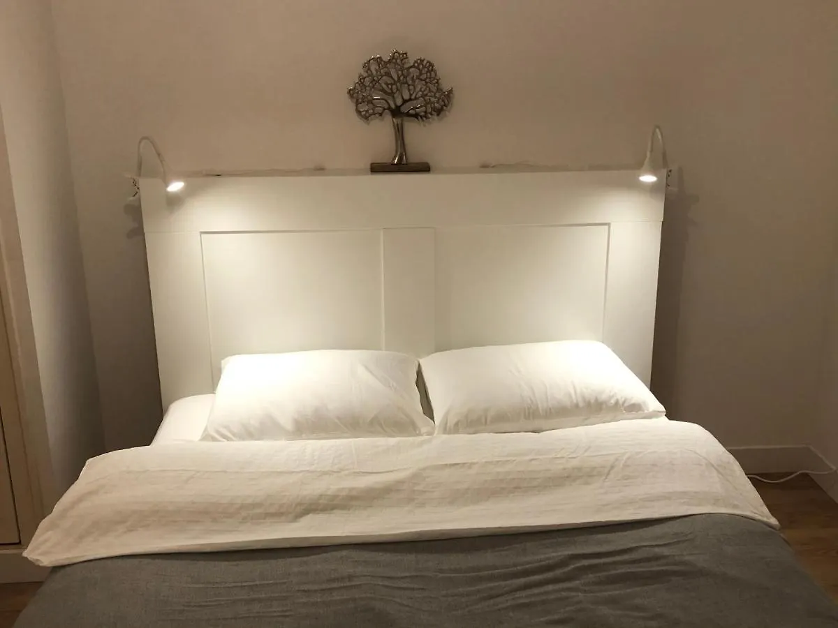 Apartment Feel At Home - 1 Min From Train Station Modern Renovated Flat Annemasse